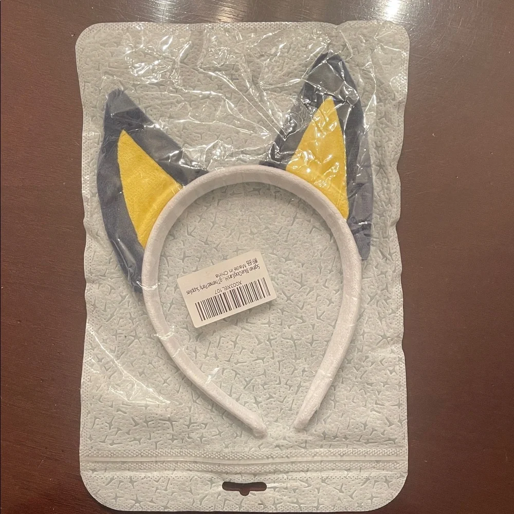 Bluey Dog Ear headband nwt